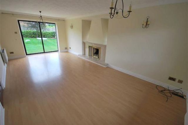  Image of 4 bedroom Detached house to rent in Habergham Close Walkden Manchester M28 at Habergham Close, Walkden, Manchester M28
