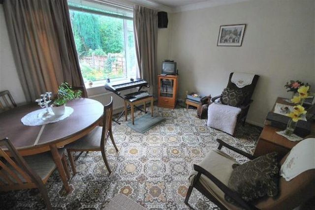  Image of 4 bedroom Semi-Detached house for sale in Ladybridge Avenue Walkden Manchester M28 at Ladybridge Avenue, Walkden, Manchester M28