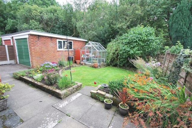  Image of 4 bedroom Semi-Detached house for sale in Ladybridge Avenue Walkden Manchester M28 at Ladybridge Avenue, Walkden, Manchester M28