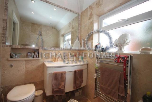  Image of 5 bedroom Property for sale in Stuart Avenue London NW9 at Stuart Avenue, West Hendon NW9