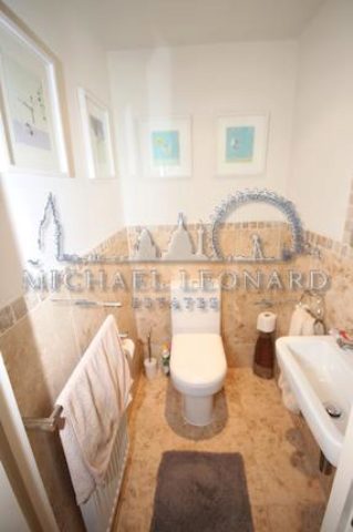  Image of 5 bedroom Property for sale in Stuart Avenue London NW9 at Stuart Avenue, West Hendon NW9