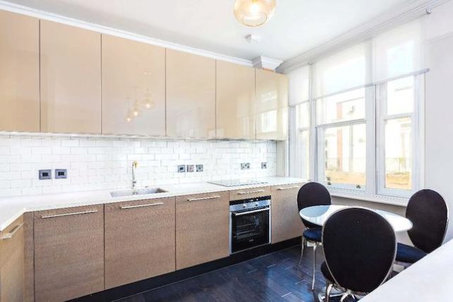  Image of 1 bedroom Flat to rent in Westminster Palace Gardens Artillery Row London SW1P at Westminster Palace Gardens, Artillery Row, London SW1P