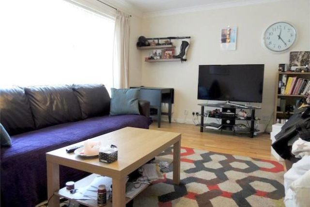  Image of 1 bedroom Maisonette for sale in Addiscombe Road Croydon CR0 at Addiscombe Road, Croydon CR0