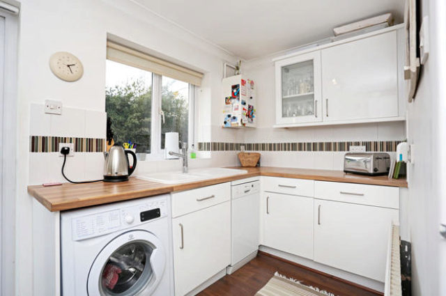  Image of 2 bedroom Bungalow for sale in Bramber Avenue Peacehaven BN10 at Bramber Avenue, Peacehaven BN10