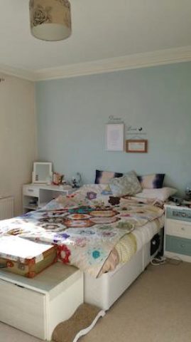  Image of 2 bedroom Flat for sale in Kings Road Clevedon BS21 at Kings Road, Clevedon BS21
