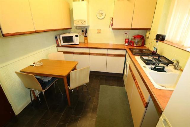  Image of 2 bedroom Semi-Detached Bungalow for sale in St. Margarets Avenue Rushden NN10 at St. Margarets Avenue, Rushden NN10