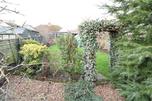  Image of 2 bedroom Semi-Detached Bungalow for sale in St. Margarets Avenue Rushden NN10 at St. Margarets Avenue, Rushden NN10