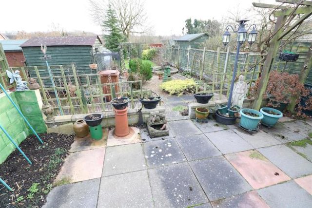  Image of 2 bedroom Semi-Detached Bungalow for sale in St. Margarets Avenue Rushden NN10 at St. Margarets Avenue, Rushden NN10