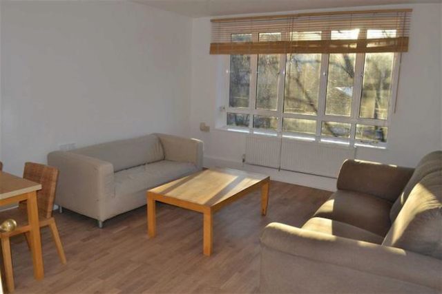  Image of 3 bedroom Flat to rent in Kilburn Vale London NW6 at Kilburn Vale, West Hampstead, London NW6