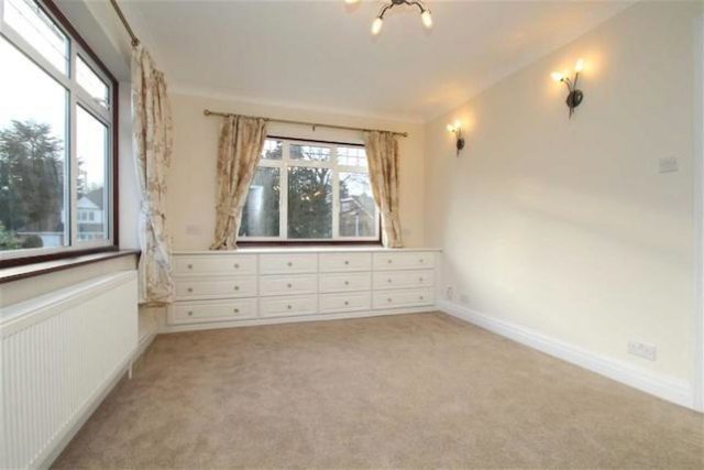  Image of 4 bedroom Property to rent in Westbury Road Bromley BR1 at Westbury Road, Bromley, Kent BR1
