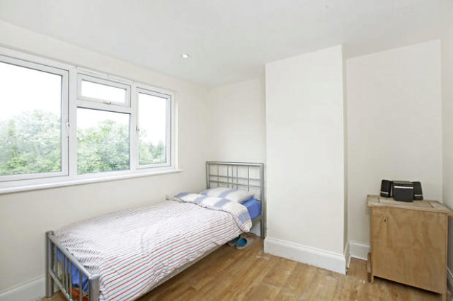  Image of 5 bedroom End of Terrace for sale in Ribchester Avenue Perivale Greenford UB6 at Ribchester Avenue, Greenford UB6