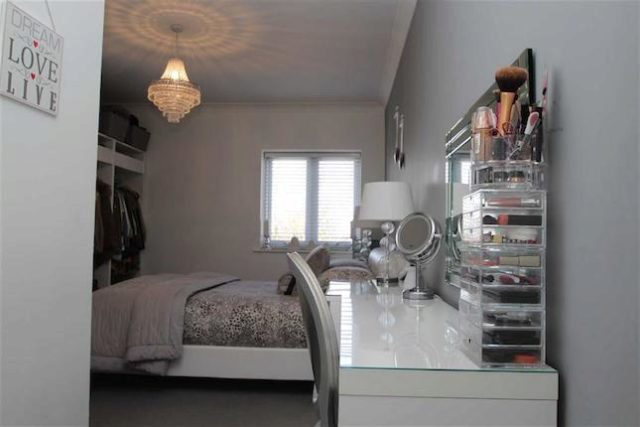  Image of 2 bedroom Flat to rent in Page Heath Lane Bickley Bromley BR1 at 10 Page Heath Lane, Bickley, Kent BR1
