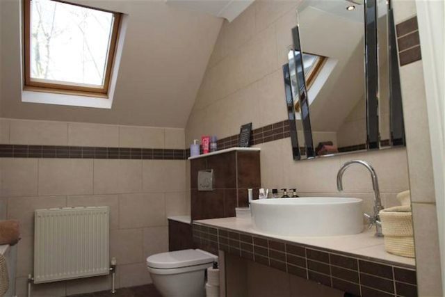  Image of 2 bedroom Flat to rent in Page Heath Lane Bickley Bromley BR1 at 10 Page Heath Lane, Bickley, Kent BR1
