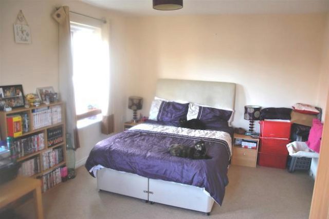  Image of 4 bedroom End of Terrace for sale in Cassini Drive Swindon SN25 at Cassini Drive, Redhouse, Swindon SN25