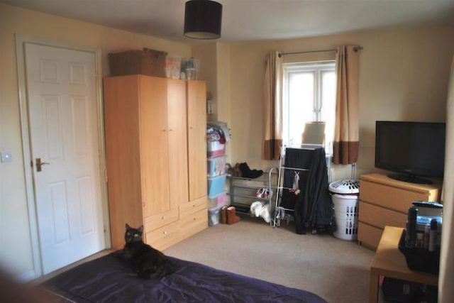  Image of 4 bedroom End of Terrace for sale in Cassini Drive Swindon SN25 at Cassini Drive, Redhouse, Swindon SN25