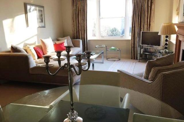  Image of 2 bedroom Flat to rent in The Mount Caversham Reading RG4 at Treetops, Caversham RG4