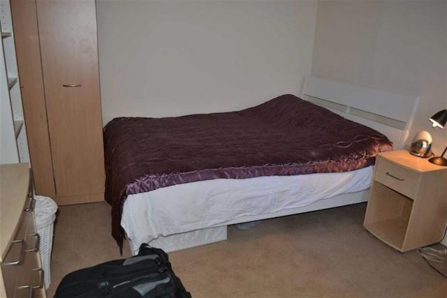  Image of 3 bedroom Property to rent in Long Lane London N3 at Long Lane, Finchley, London N3
