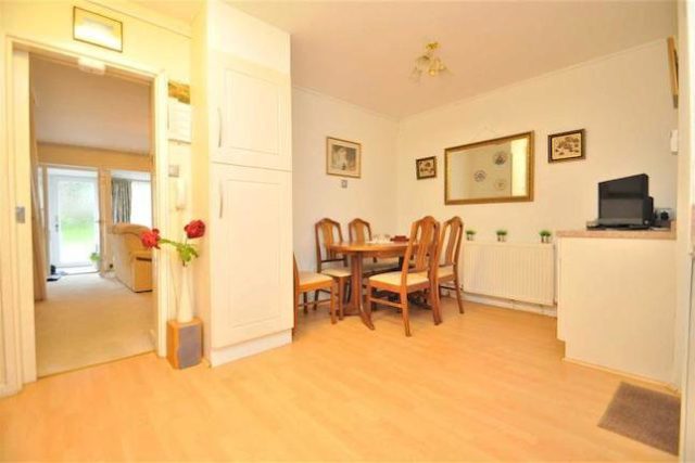  Image of 3 bedroom Terraced house for sale in Wellbrook Road Farnborough Orpington BR6 at Wellbrook Road, Farnborough, Orpington BR6