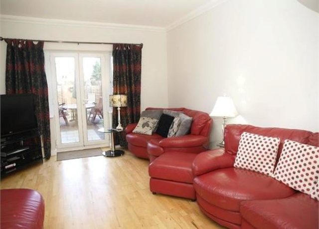  Image of 4 bedroom Terraced house for sale in Silvergate Ruxley Lane West Ewell Epsom KT19 at Silvergate, Ruxley Lane, West Ewell, Epsom KT19