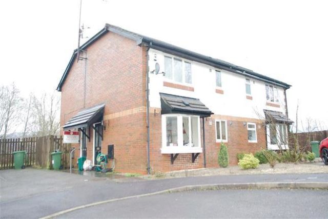  Image of 1 bedroom Property to rent in Cefn Close Glyncoch Pontypridd CF37 at Cefn Close, Glyncoch, Pontypridd CF37