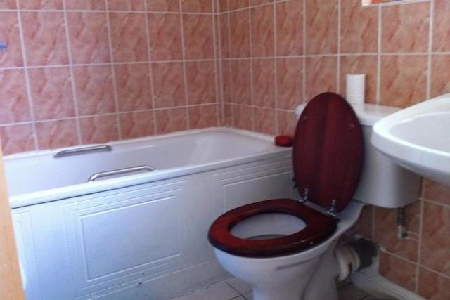  Image of 2 bedroom End of Terrace to rent in Felstead Street London E9 at Felstead Steet, Hackney E9
