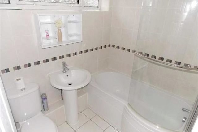  Image of 2 bedroom Semi-Detached Bungalow for sale in Silverhill Close Cilfynydd Pontypridd CF37 at Silverhill Close, Cilfynydd, Pontypridd CF37