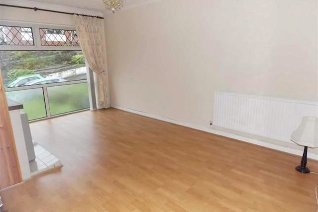  Image of 2 bedroom Semi-Detached Bungalow for sale in Silverhill Close Cilfynydd Pontypridd CF37 at Silverhill Close, Cilfynydd, Pontypridd CF37