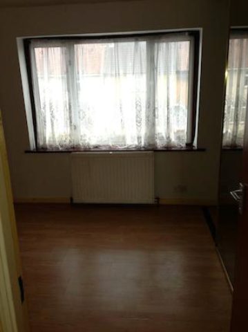  Image of 3 bedroom Terraced house for sale in Bentry Road Dagenham RM8 at Bentry Road, Dagenham RM8