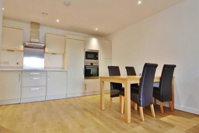  Image of 2 bedroom Flat for sale in Sancroft Street London SE11 at Palm House, Parliament Reach, Vauxhall, London SE11