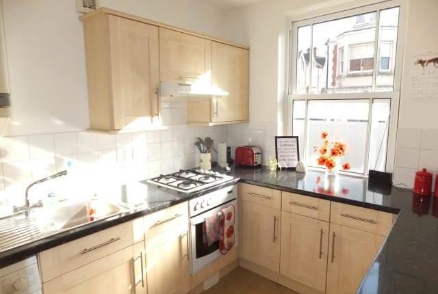  Image of 2 bedroom Flat to rent in Mountfield Road Tunbridge Wells TN1 at Mountfield Road, Tunbridge Wells TN1