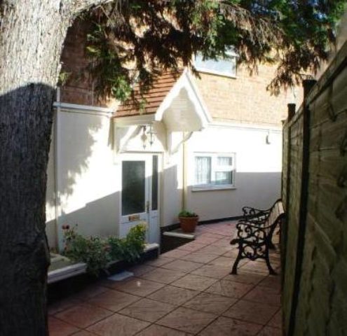  Image of 2 bedroom Flat to rent in Southampton Street Reading RG1 at Southampton Street, Reading RG1
