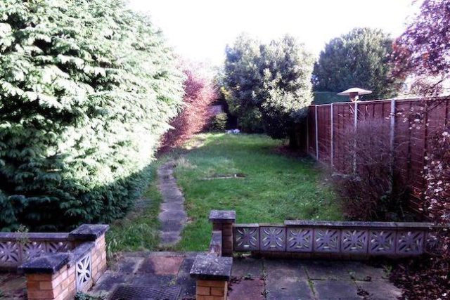  Image of 3 bedroom Semi-Detached house to rent in Avondale Road Ashford TW15 at Avondale Road, Ashford TW15