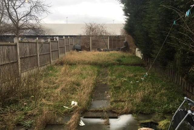  Image of 3 bedroom Semi-Detached house to rent in Blakeley Hall Road Oldbury B69 at Blakeley Hall Road, Oldbury B69
