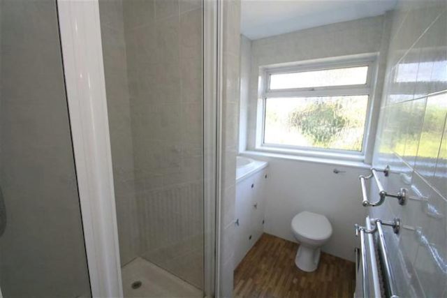  Image of 1 bedroom Flat to rent in Willow Grove Chislehurst BR7 at Willow Grove, Chislehurst, Kent BR7