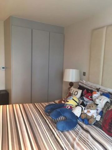  Image of 2 bedroom Flat to rent in City Road London EC1Y at Bezier Apartments, City Road, London EC1Y