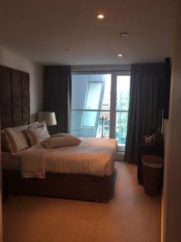  Image of 2 bedroom Flat to rent in City Road London EC1Y at Bezier Apartments, City Road, London EC1Y