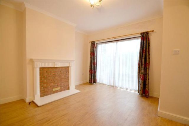  Image of 3 bedroom End of Terrace to rent in Morland Road Addiscombe Croydon CR0 at Morland Road, Addiscombe, Croydon CR0