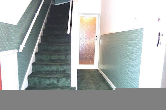  Image of 3 bedroom Semi-Detached house to rent in Great South West Road Hounslow TW4 at Great South West Road, Hounslow TW4