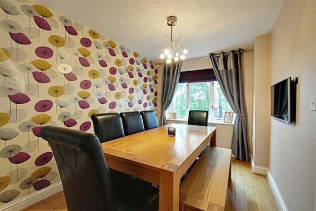  Image of 4 bedroom Detached house for sale in Glentrammon Road Orpington BR6 at Glentrammon Road, Green Street Green, Orpington BR6