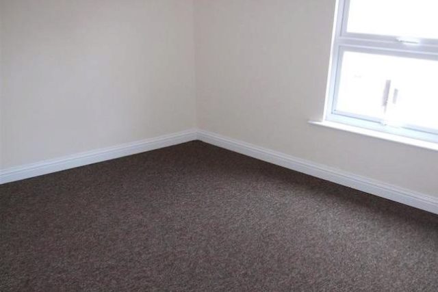  Image of 4 bedroom Property for sale in Crabb Street Rushden NN10 at Crabb Street, Rushden NN10