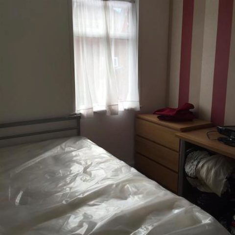  Image of 4 bedroom Property to rent in Chaucer Street Leicester LE2 at Chaucer Street, Leicester LE2