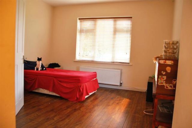  Image of 5 bedroom Property for sale in Moredon Road Swindon SN2 at Moredon Road, Swindon SN2