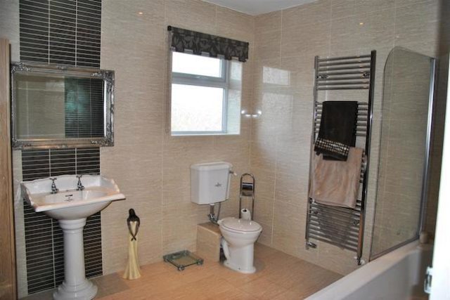  Image of 5 bedroom Property for sale in Moredon Road Swindon SN2 at Moredon Road, Swindon SN2
