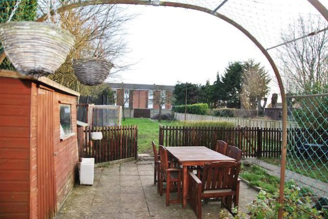  Image of 5 bedroom Property for sale in Moredon Road Swindon SN2 at Moredon Road, Swindon SN2