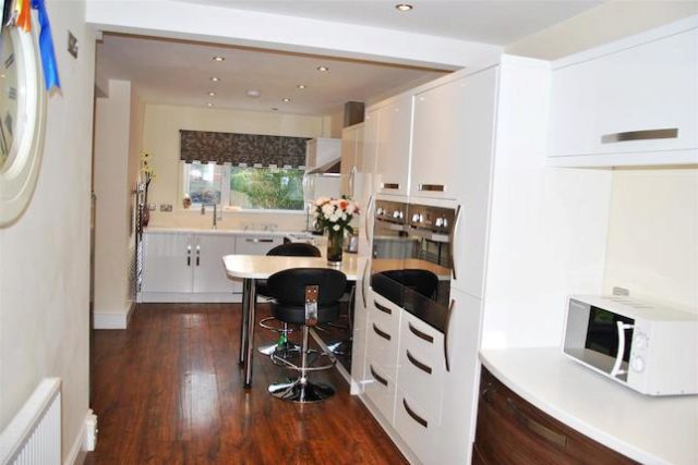 Image of 5 bedroom Property for sale in Moredon Road Swindon SN2 at Moredon Road, Swindon SN2