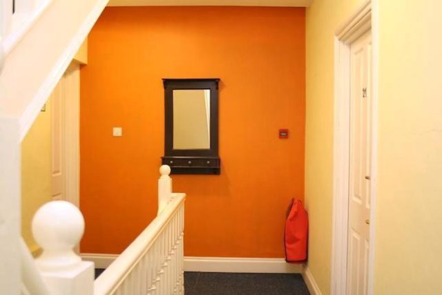  Image of Studio flat to rent in Finchley Road London NW3 at Finchley Road, London NW3
