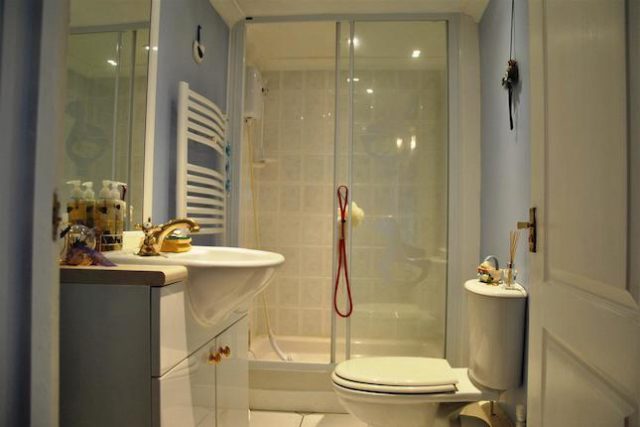  Image of 2 bedroom End of Terrace for sale in Tulip Tree Close Swindon SN2 at Tulip Tree Close, Swindon SN2