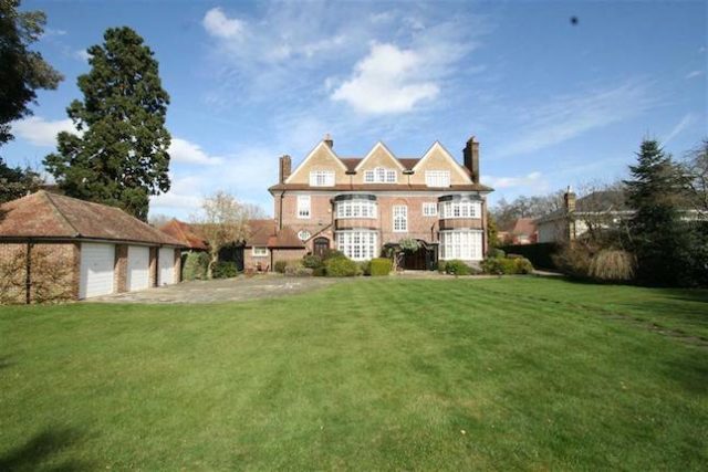  Image of 3 bedroom Flat to rent in Wilderness Road Chislehurst BR7 at Wilderness Road, Chislehurst, Kent BR7