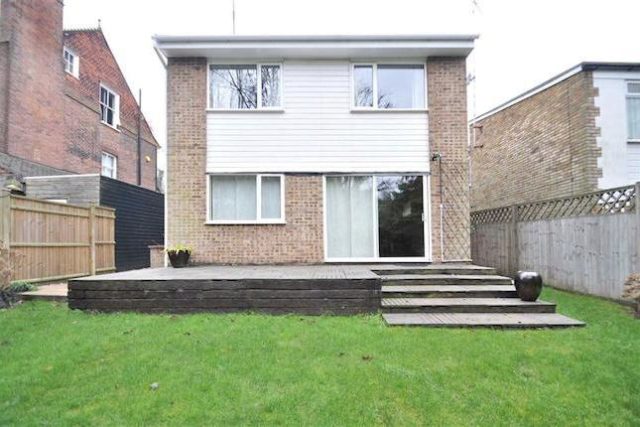  Image of 4 bedroom Detached house for sale in Lower Camden Chislehurst BR7 at Lower Camden, Chislehurst BR7
