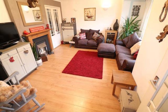  Image of 5 bedroom Town House for sale in Ashby Drive Rushden NN10 at Ashby Drive, Rushden NN10